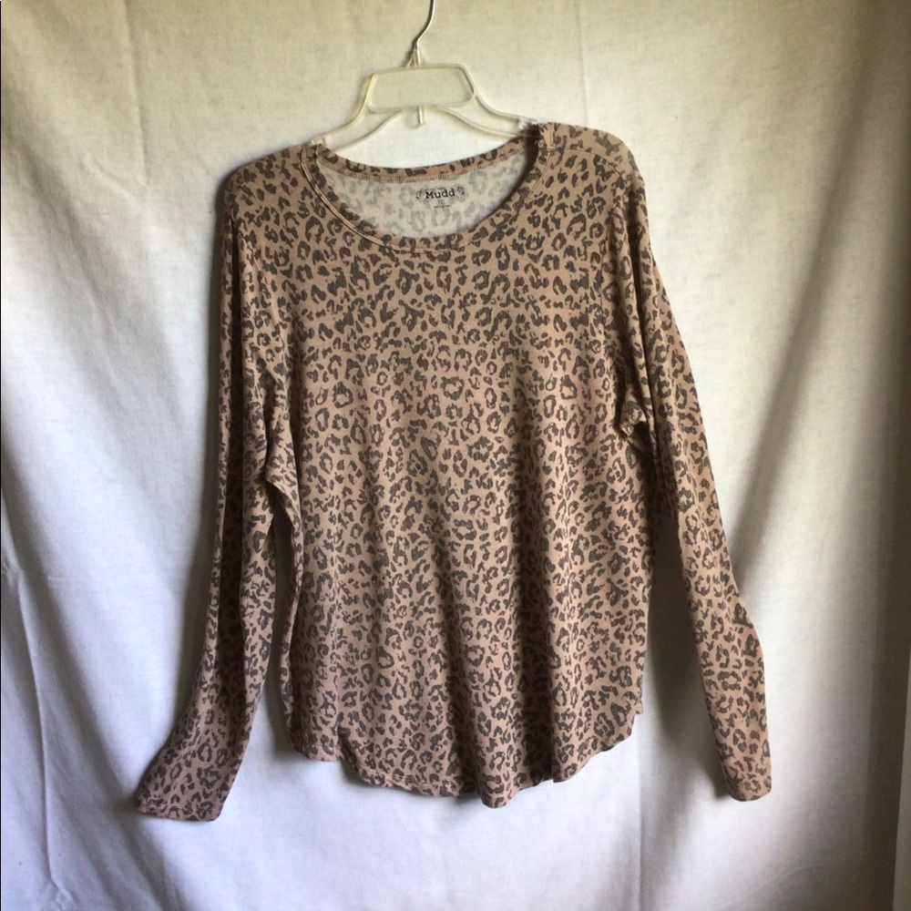 XXL Long Sleeve Pull Over Top